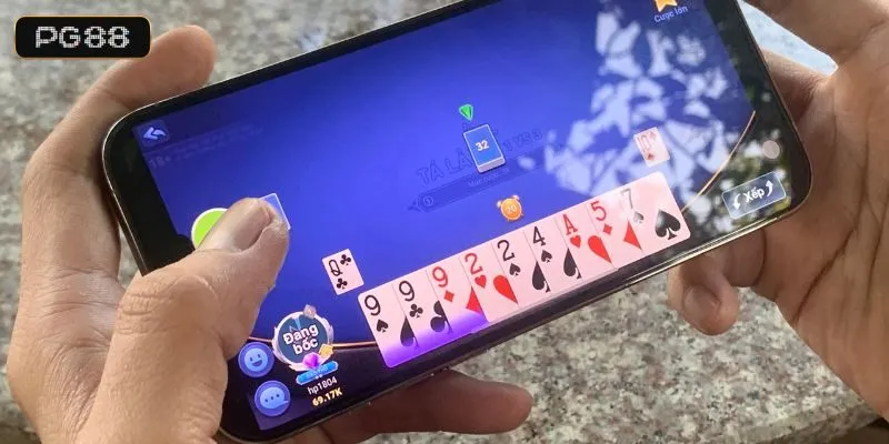 Poker: Đấu trường trí tuệ và bản lĩnh tâm lý giữa các người chơi